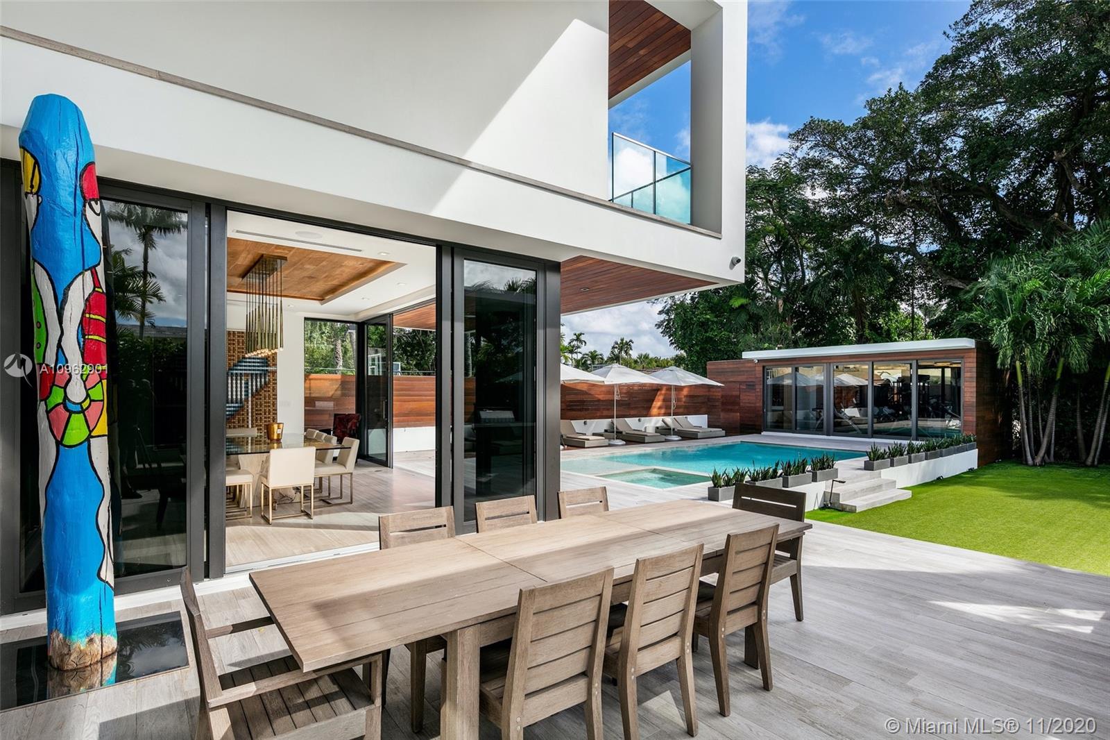 LA GORCE GOLF SUB - Residential