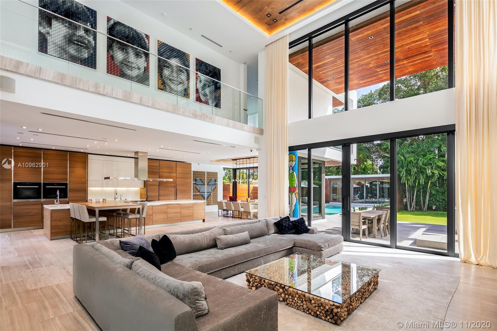 LA GORCE GOLF SUB - Residential