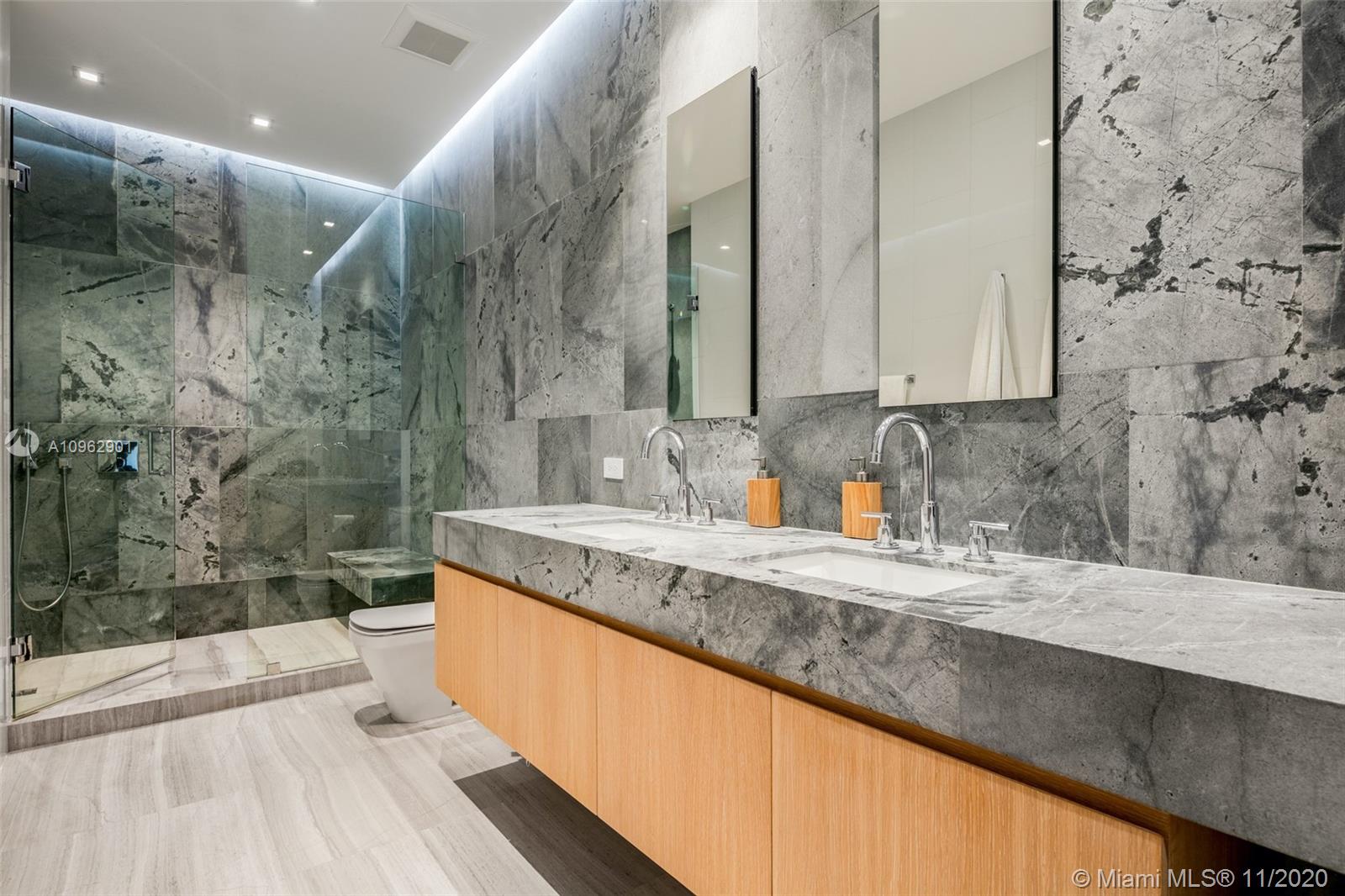 LA GORCE GOLF SUB - Residential