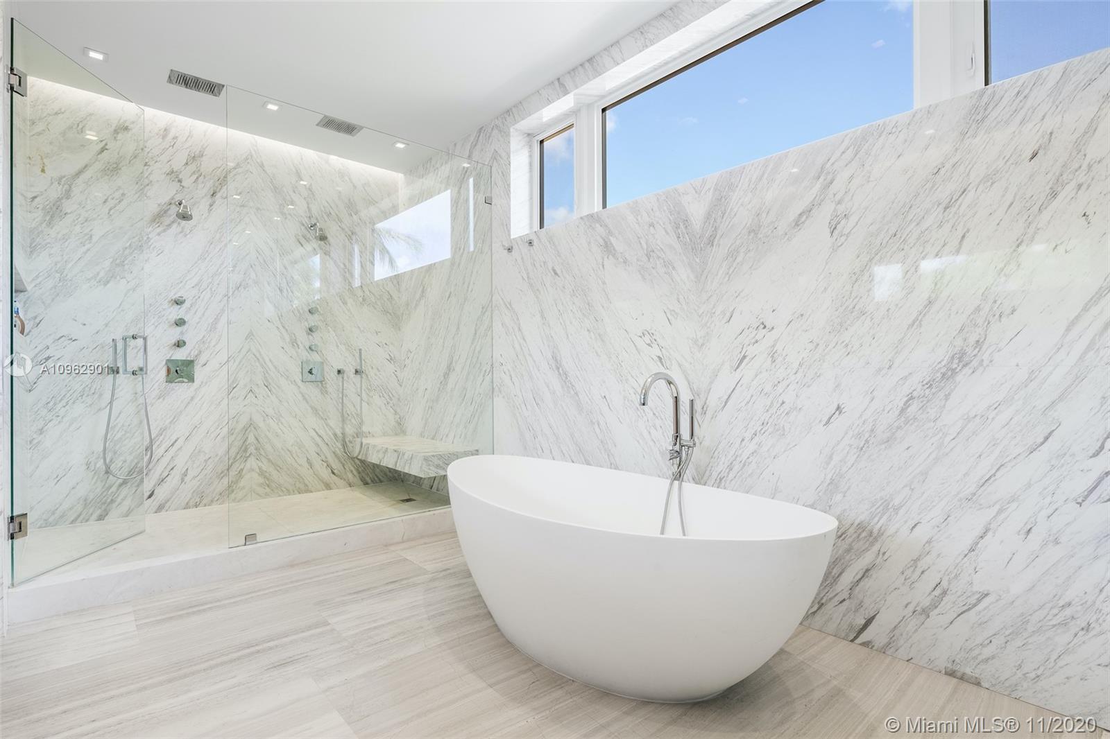 LA GORCE GOLF SUB - Residential