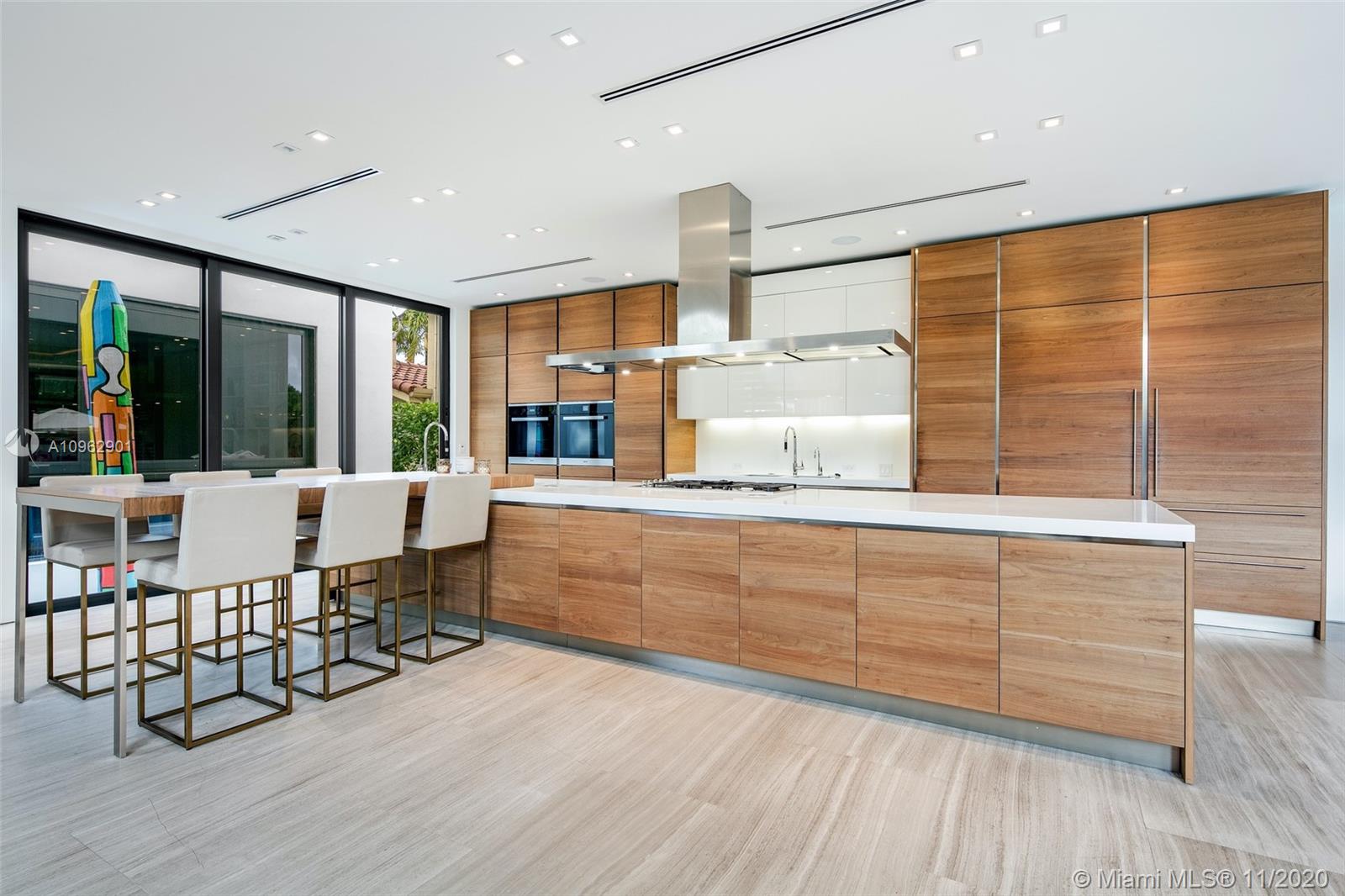 LA GORCE GOLF SUB - Residential