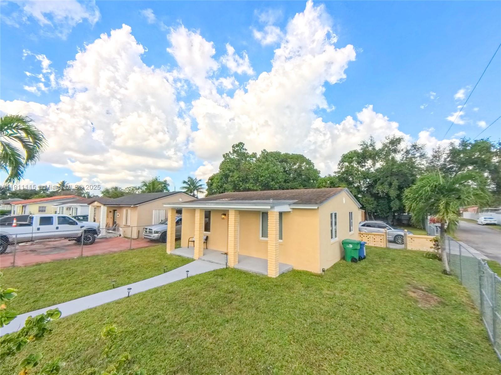 THE TROPICS AMD - Residential