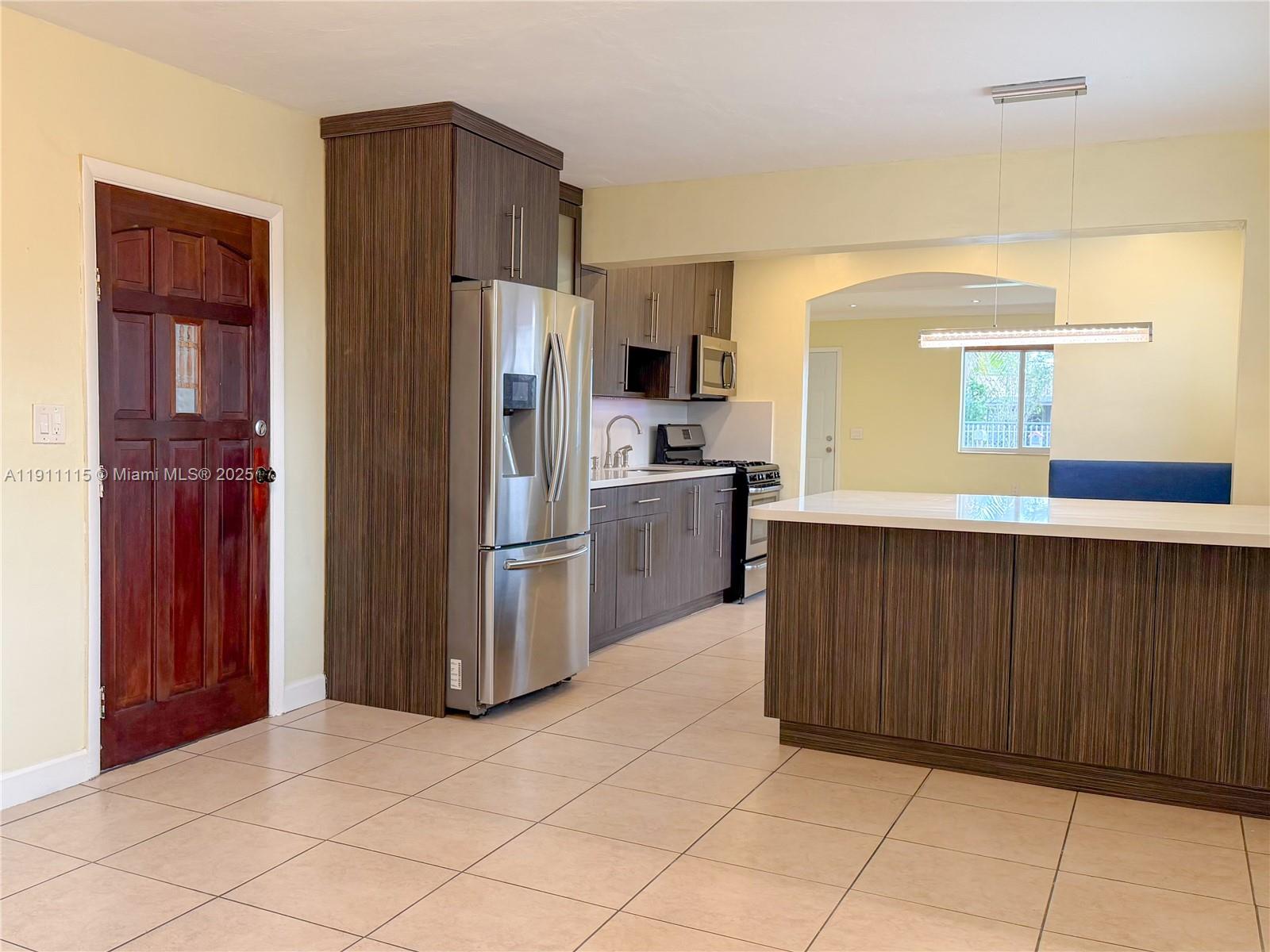 THE TROPICS AMD - Residential