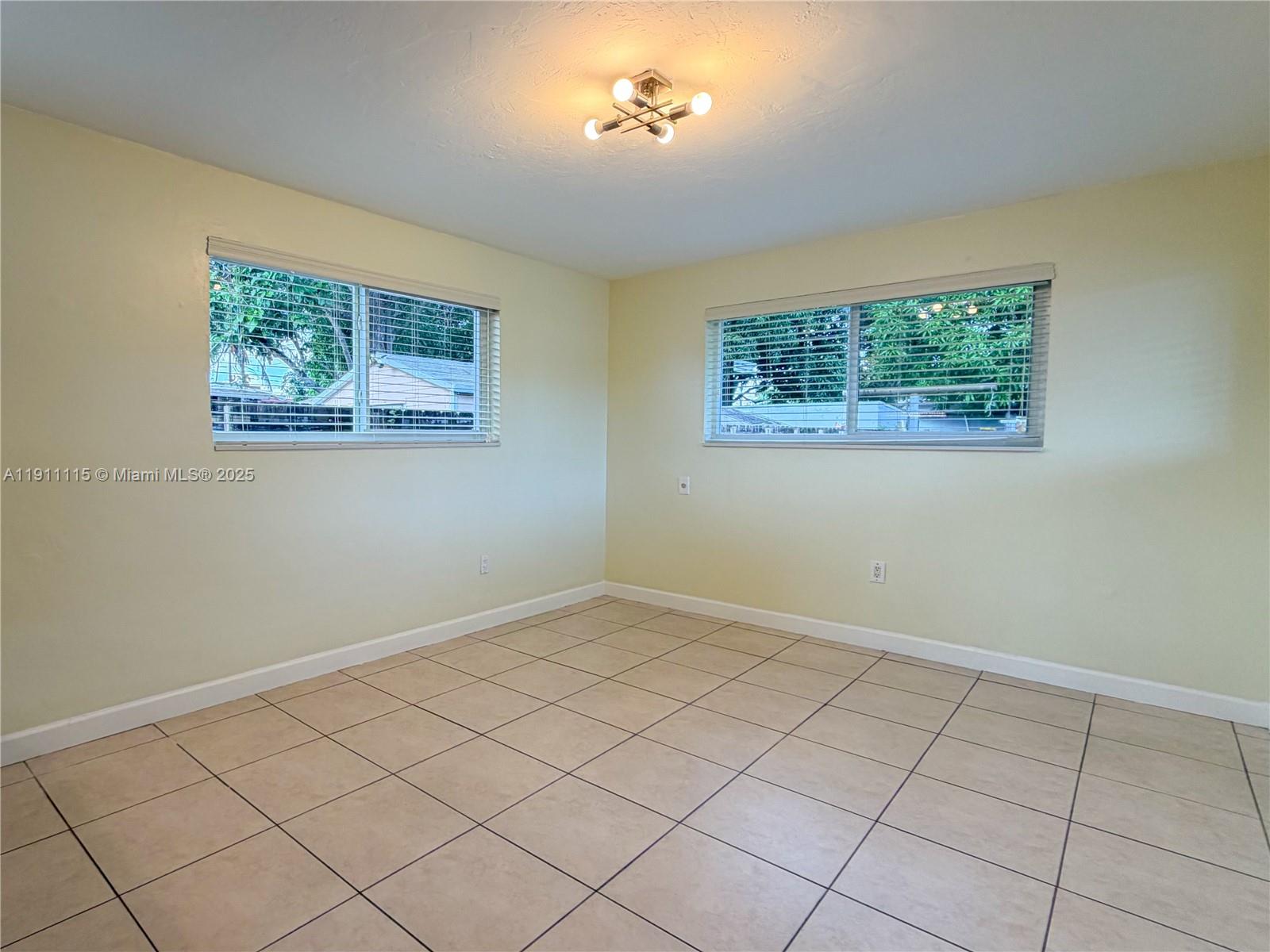 THE TROPICS AMD - Residential