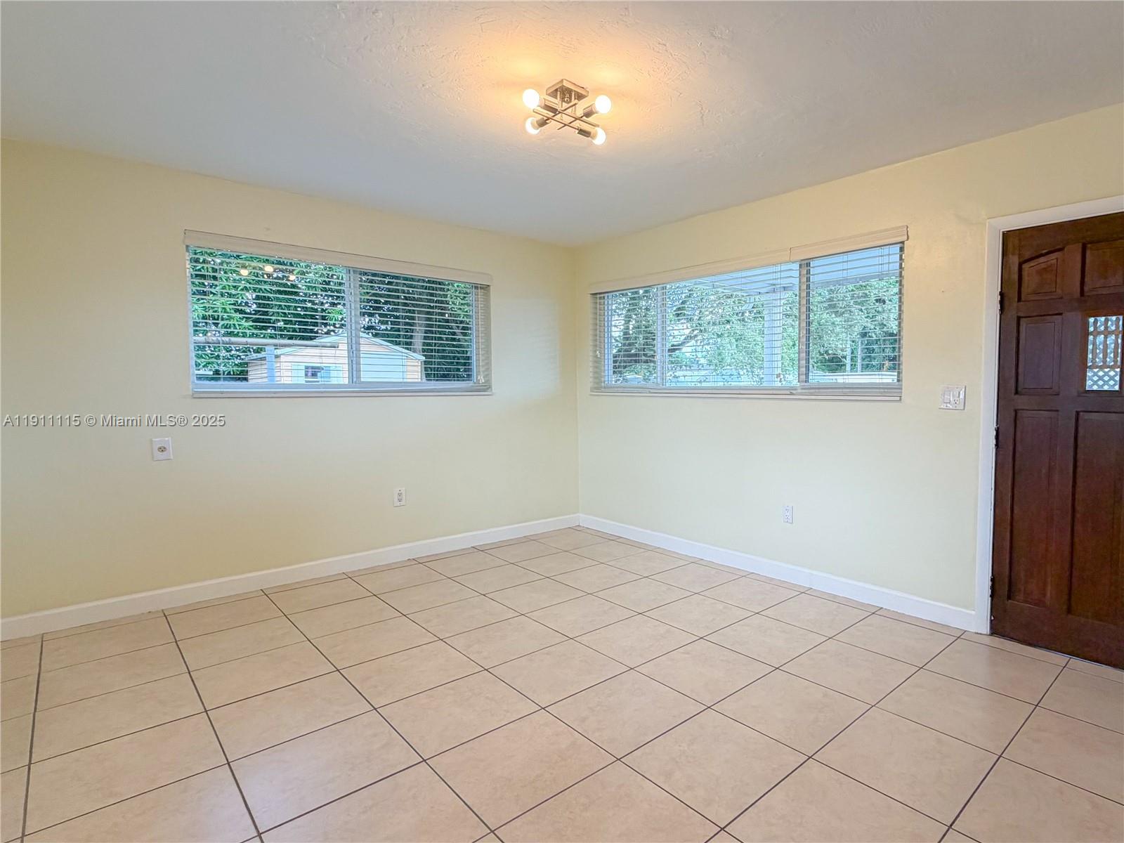 THE TROPICS AMD - Residential