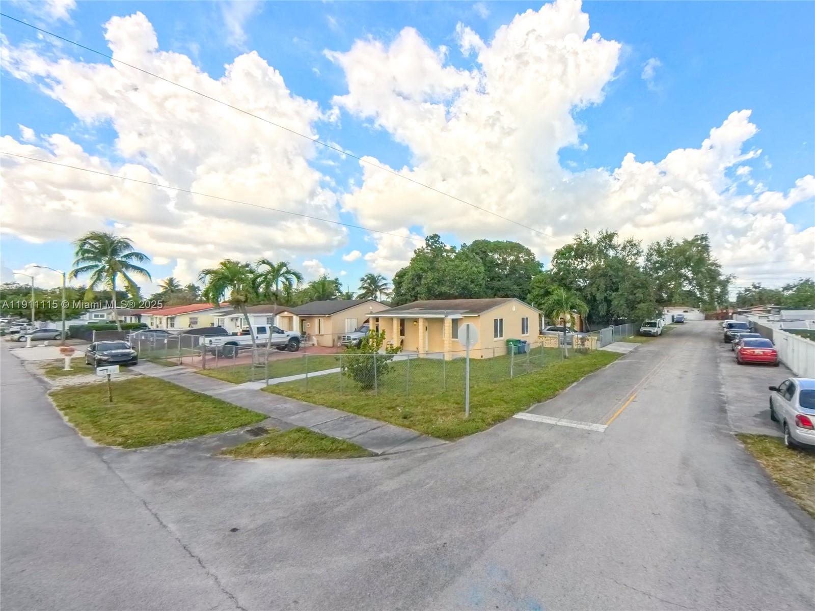 THE TROPICS AMD - Residential