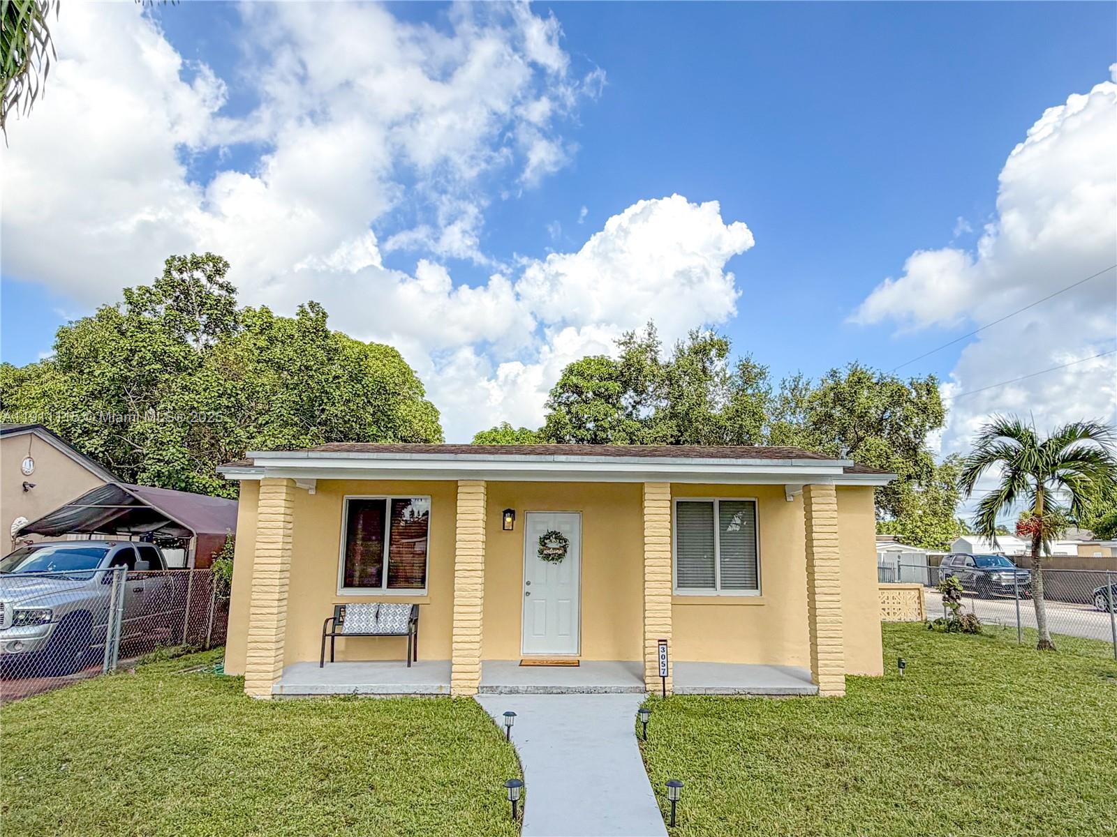 THE TROPICS AMD - Residential