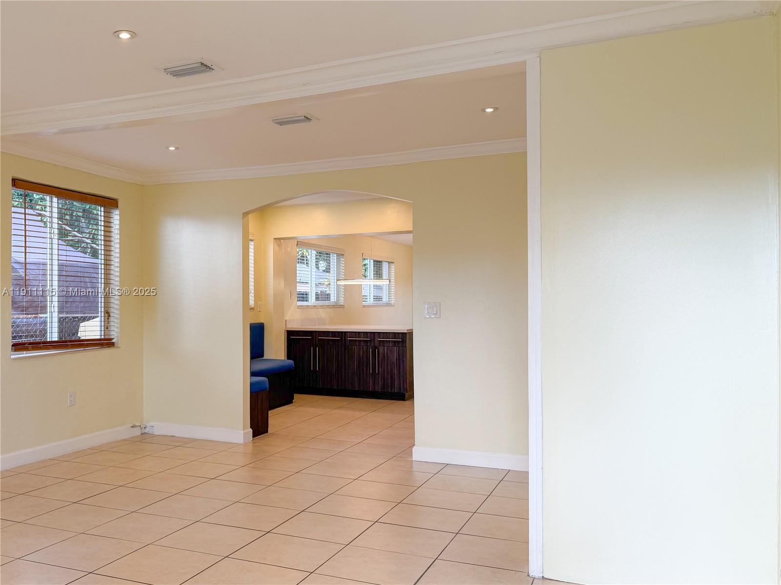 THE TROPICS AMD - Residential