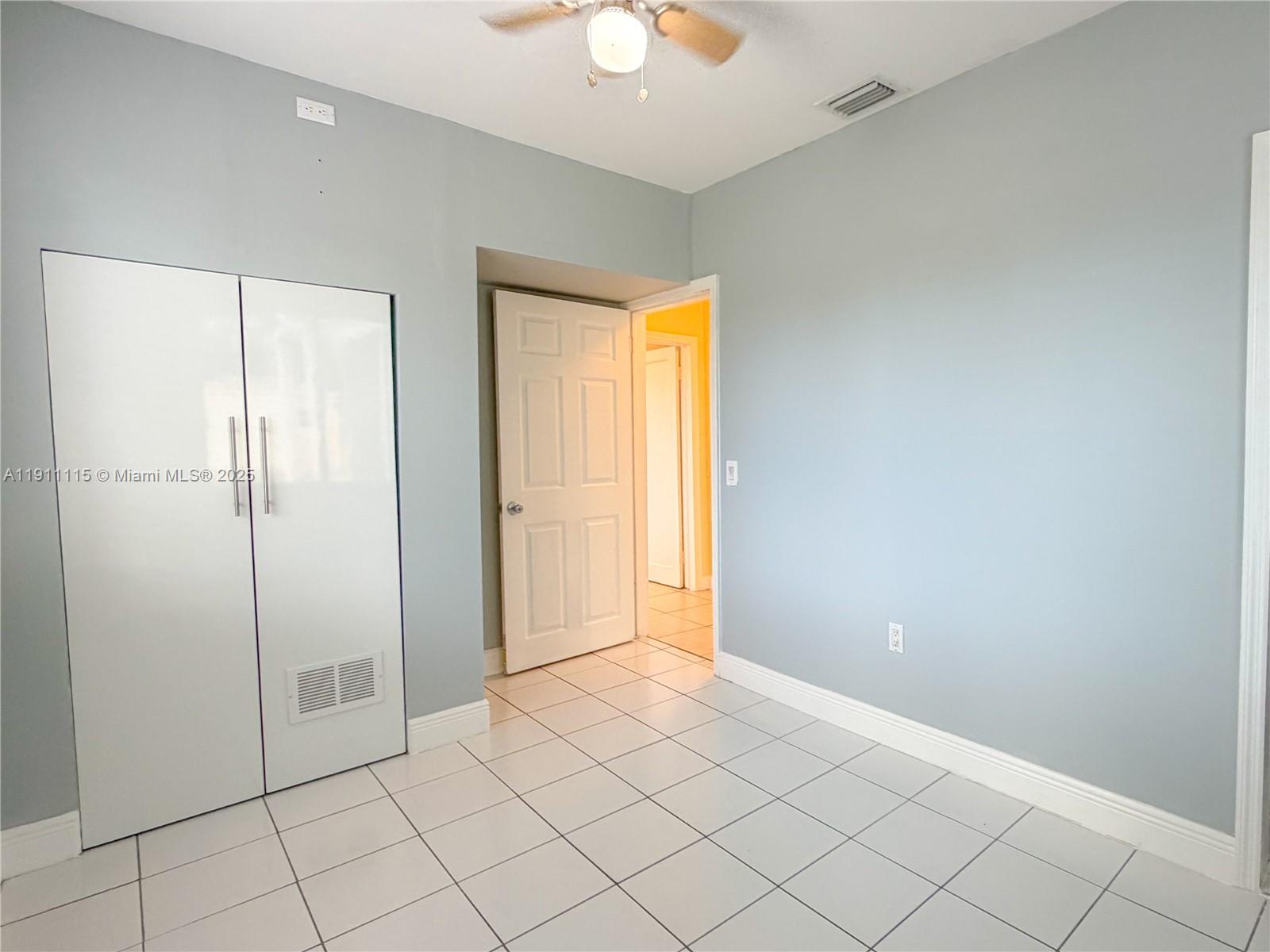 THE TROPICS AMD - Residential