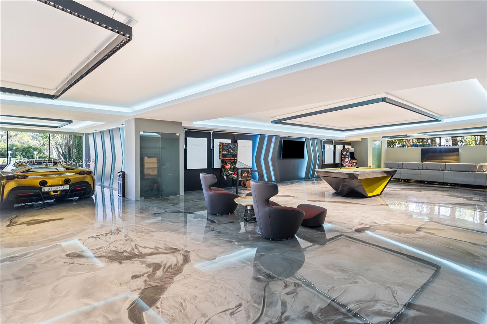 BELLE MEADE ISLAND - Residential