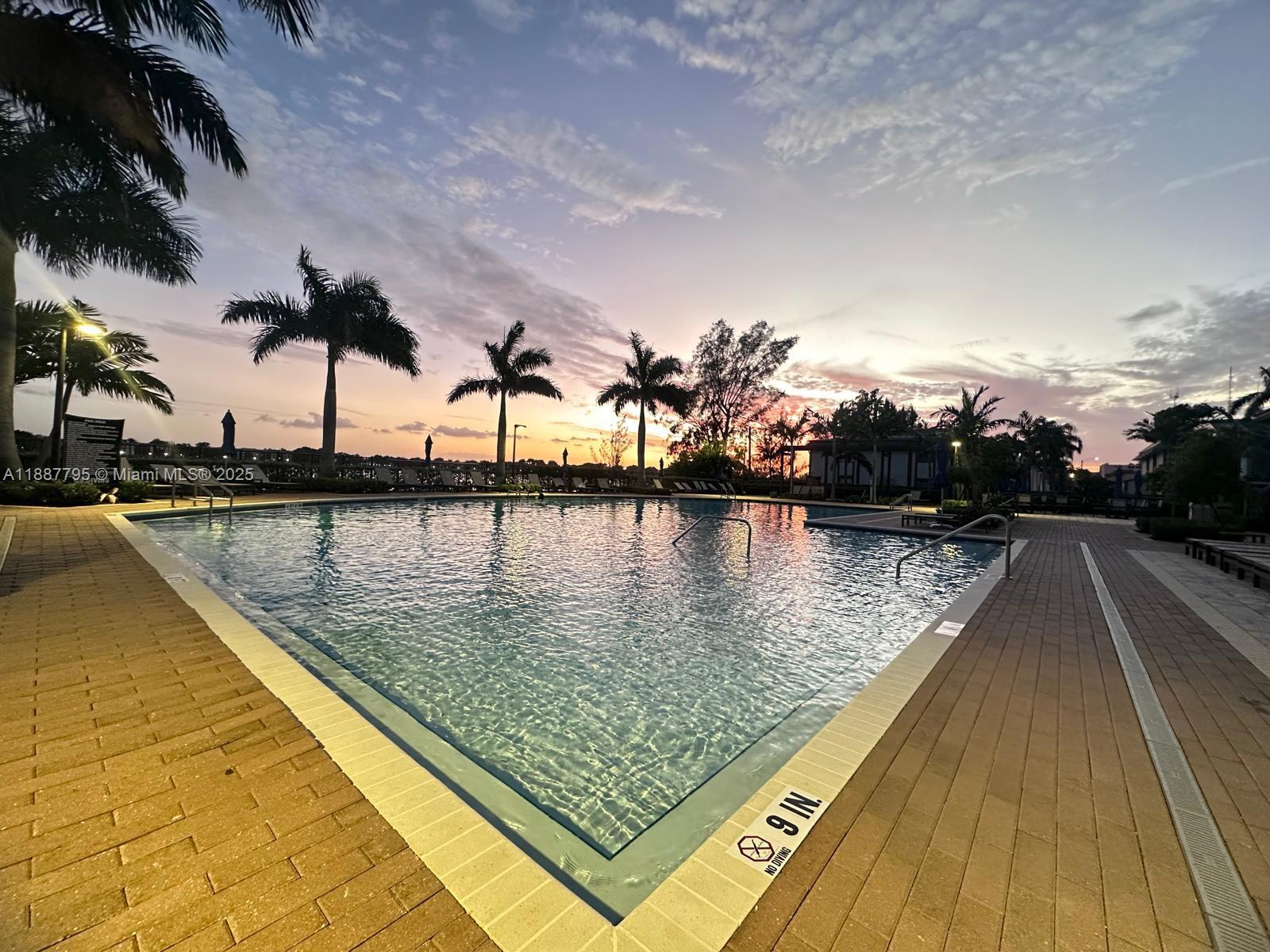 VIA VENTURA NEIGHBORHOOD - Residential Lease