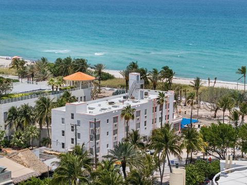 7300 Ocean Ter Miami Beach FL 33141