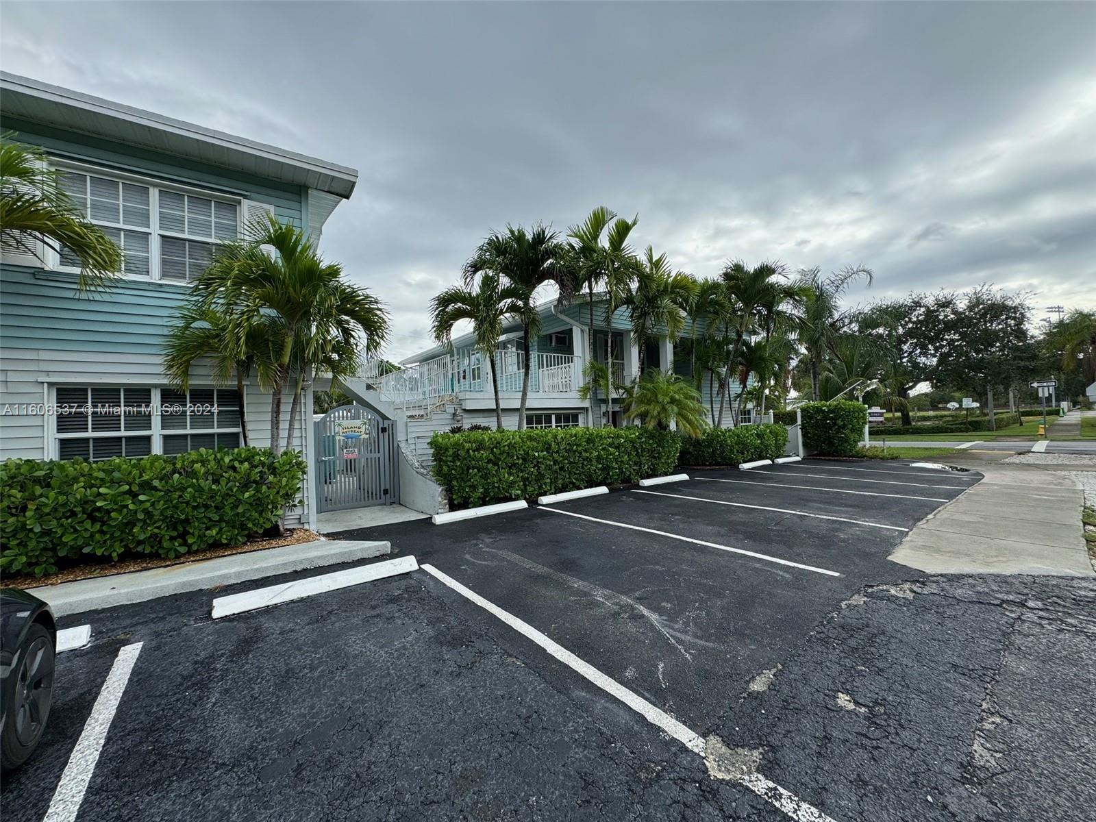 65 NE 24TH STREET 61 A