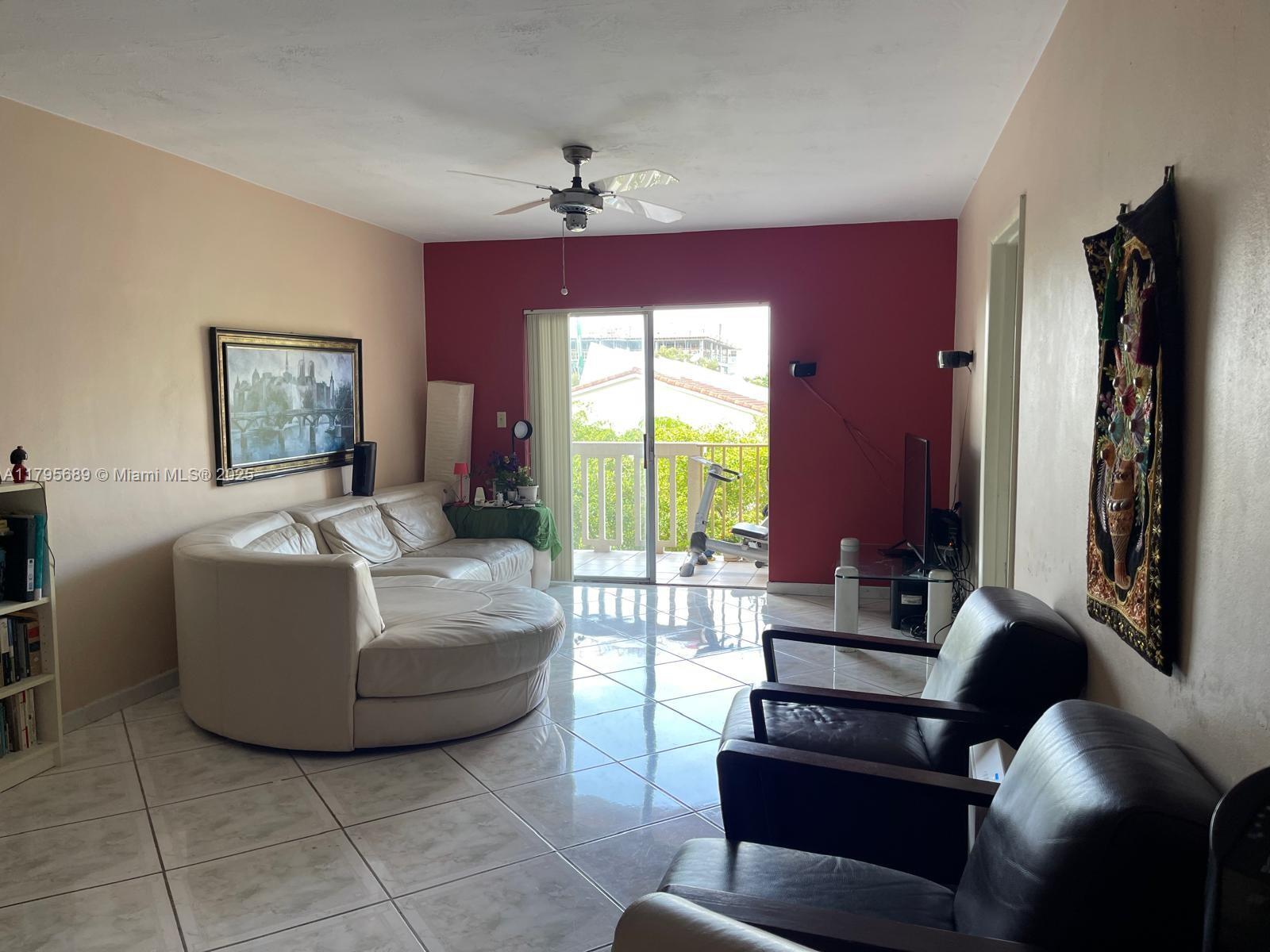 CONDO - Residential