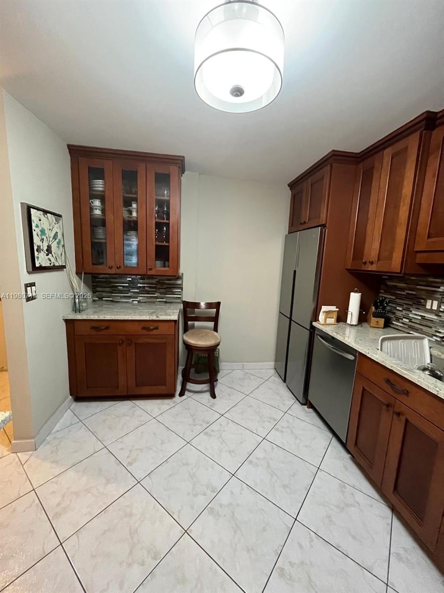 CAMBRIDGE TOWERS CONDO - Residential