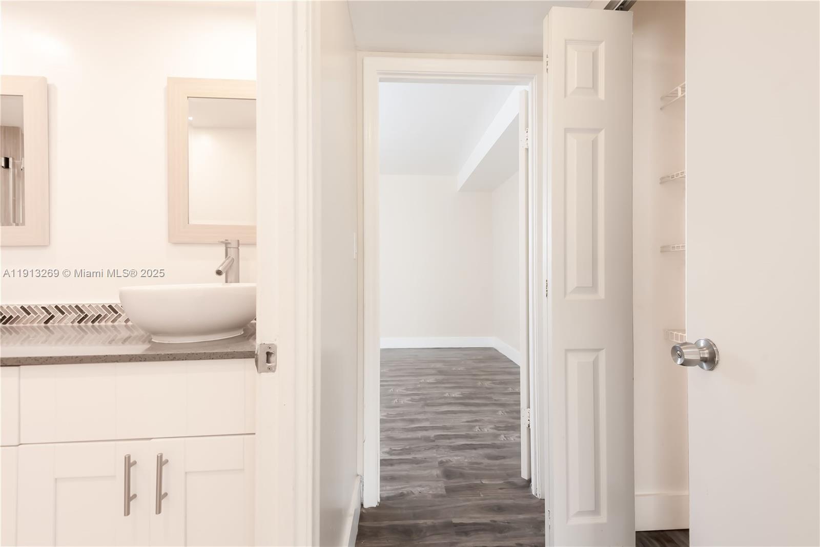 LE JEUNE HOUSE CONDO - Residential