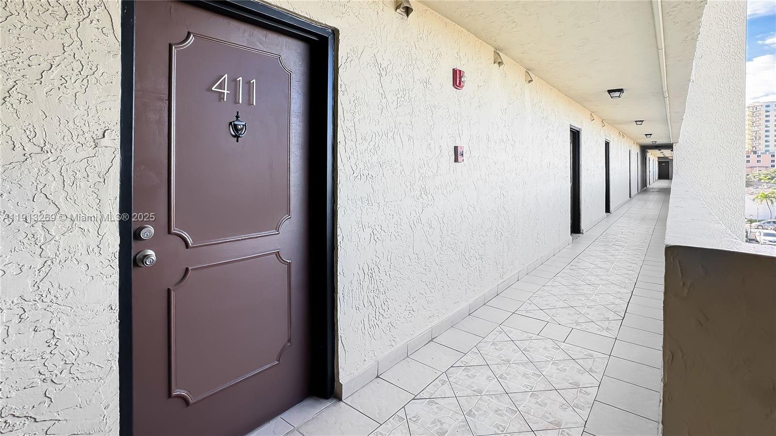 LE JEUNE HOUSE CONDO - Residential