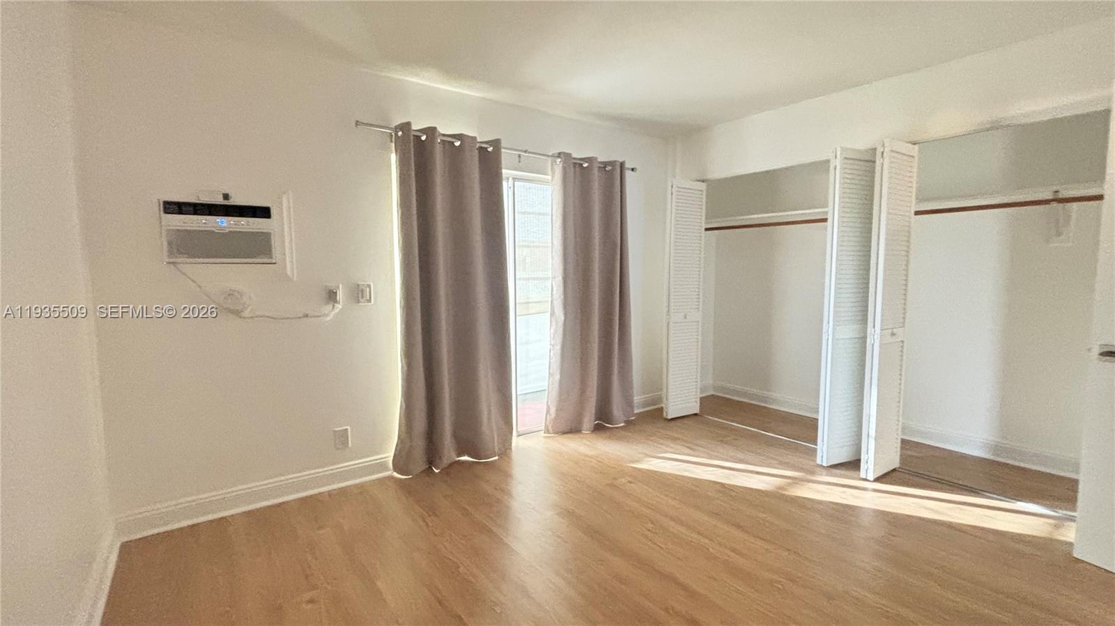 ANDOVER CONDOS - Residential