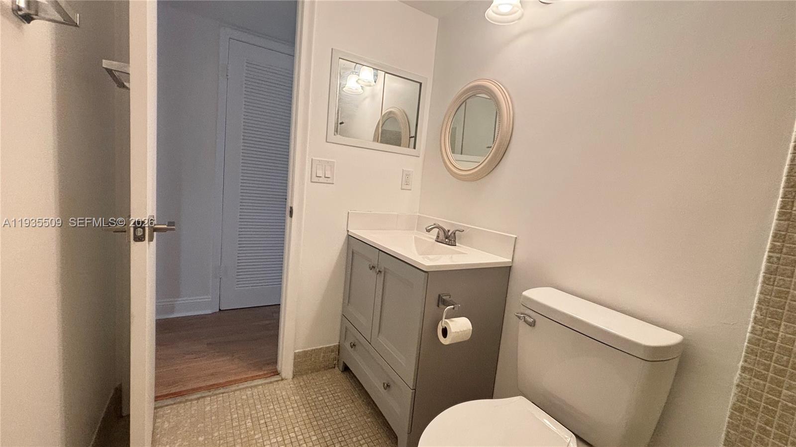 ANDOVER CONDOS - Residential