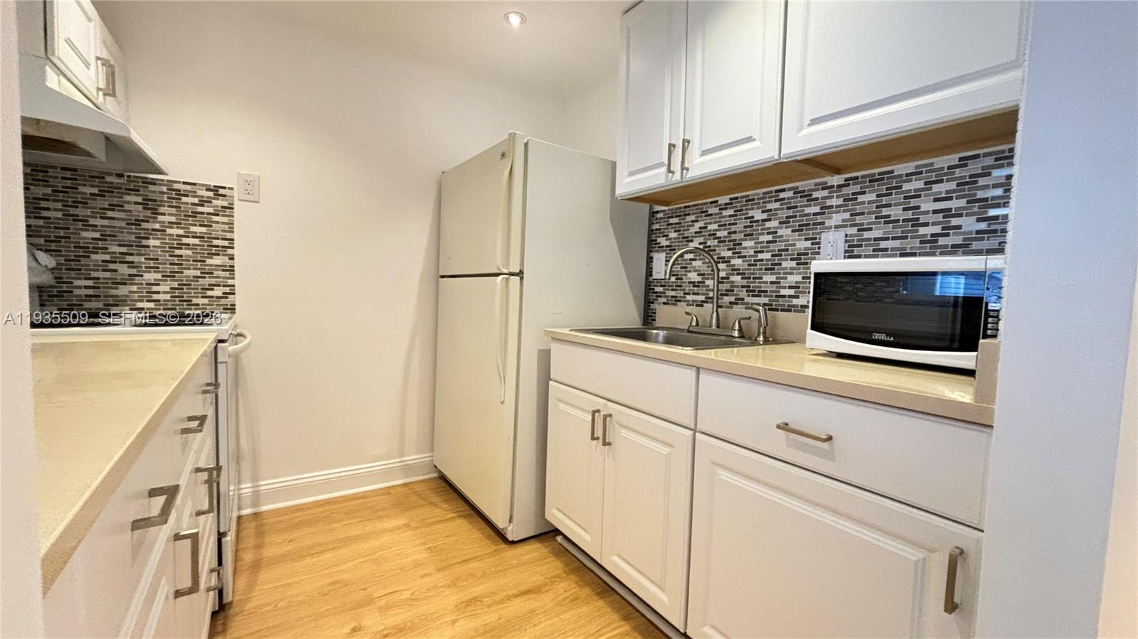 ANDOVER CONDOS - Residential