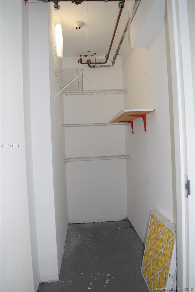 6000 INDIAN CREEK CONDO - Residential Lease