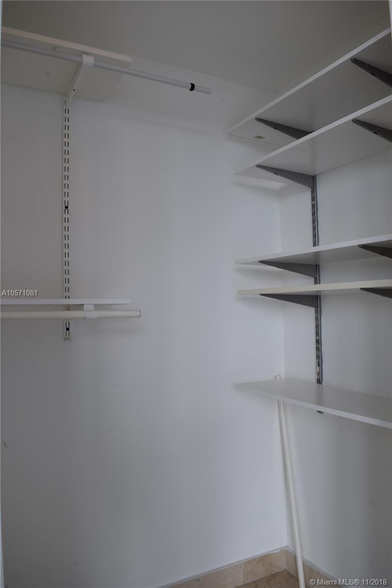 6000 INDIAN CREEK CONDO - Residential Lease