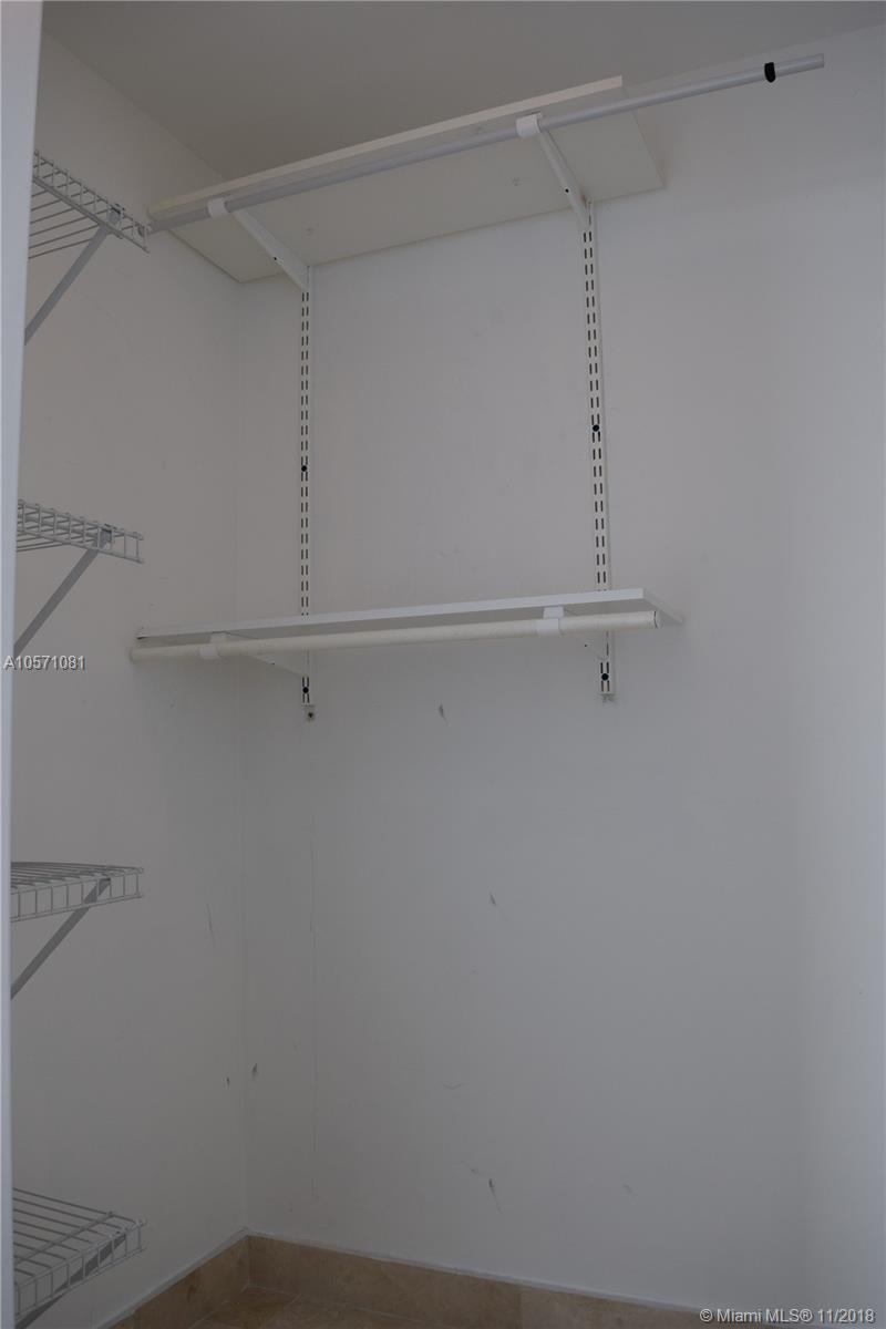 6000 INDIAN CREEK CONDO - Residential Lease