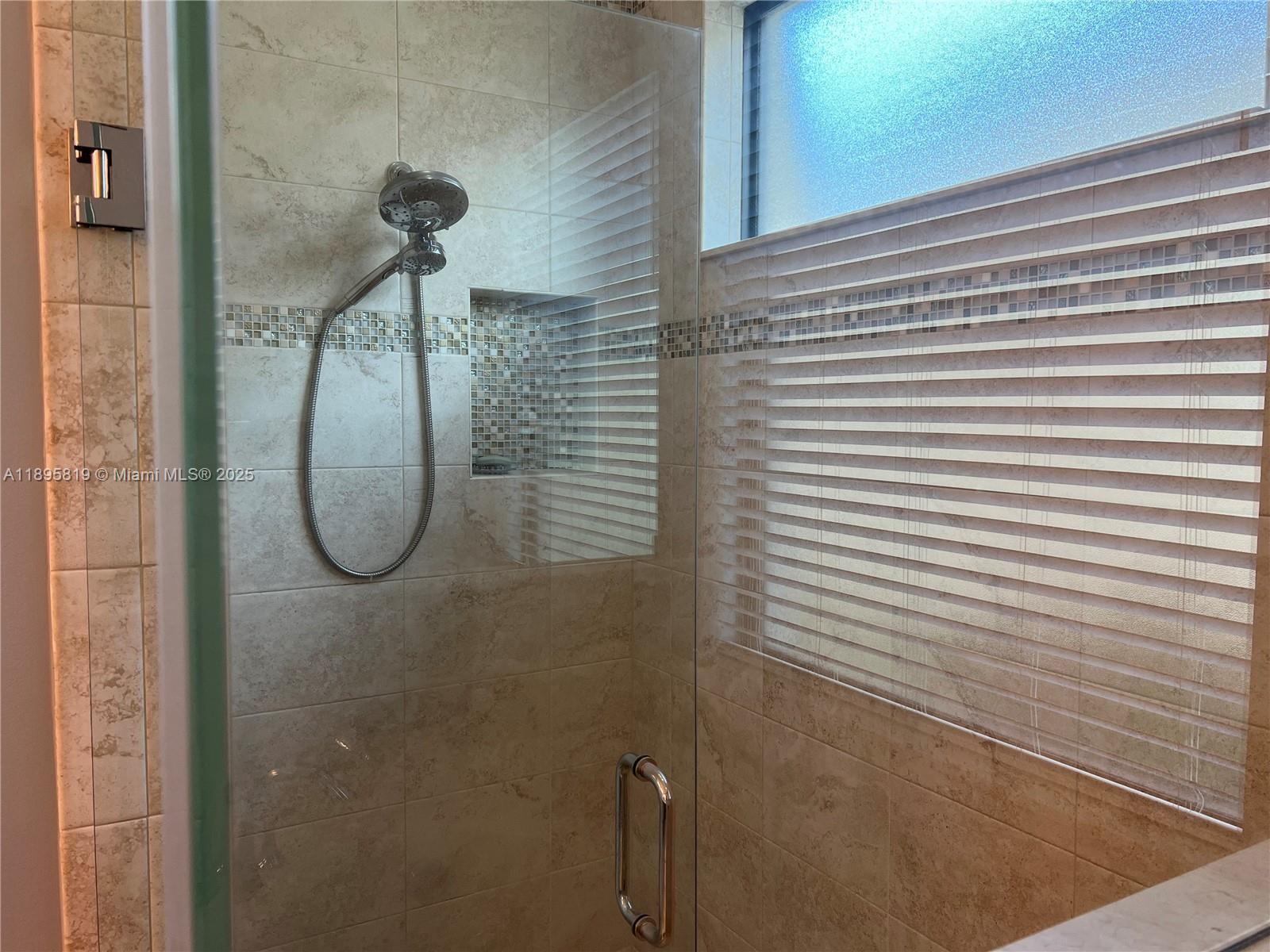 PARKLAND ROYALE - Residential