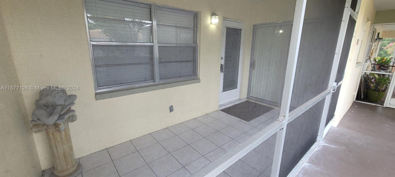 MARINE COLONY CONDO - Residential Lease