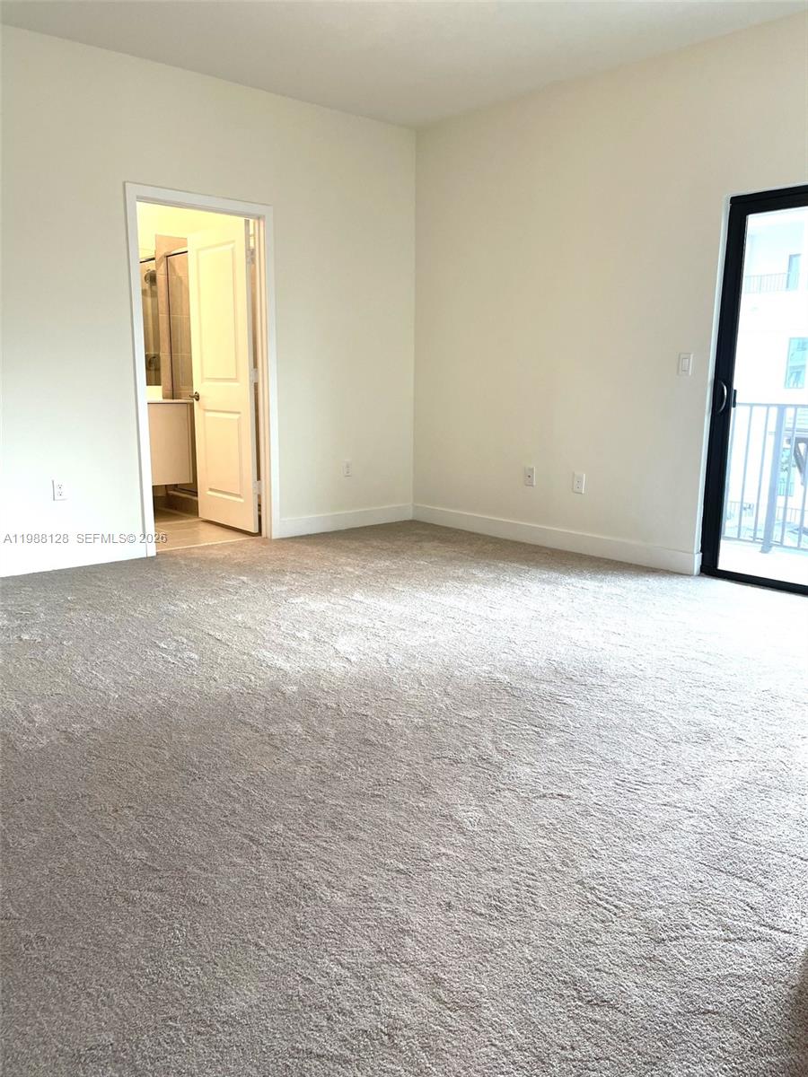 DOWNTOWN DORAL SOUTH PHAS - Residential Lease