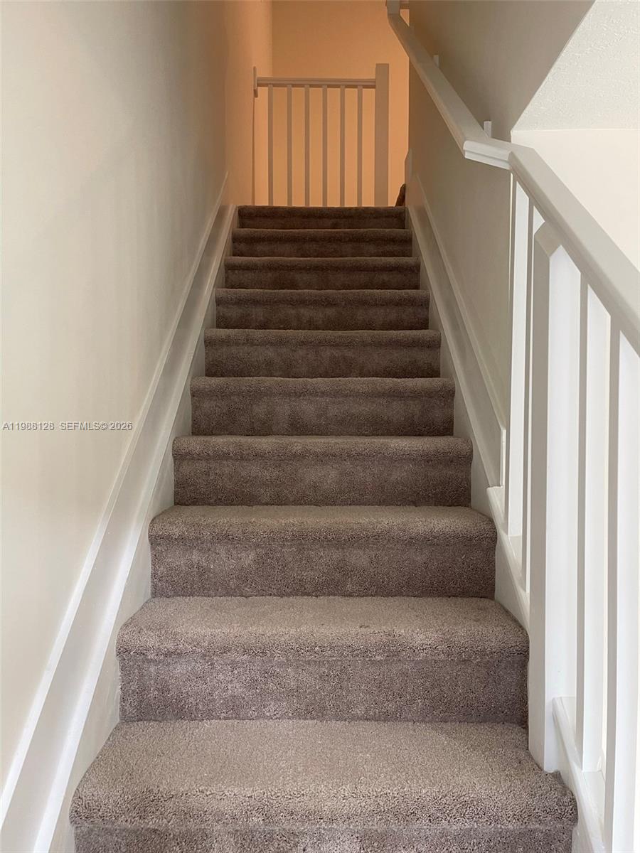 DOWNTOWN DORAL SOUTH PHAS - Residential Lease