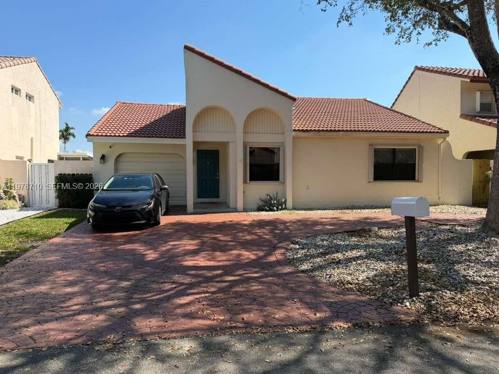 Photo of 2925 E Aviary Dr #2925, Cooper City, FL 33026 (MLS # A11978710)