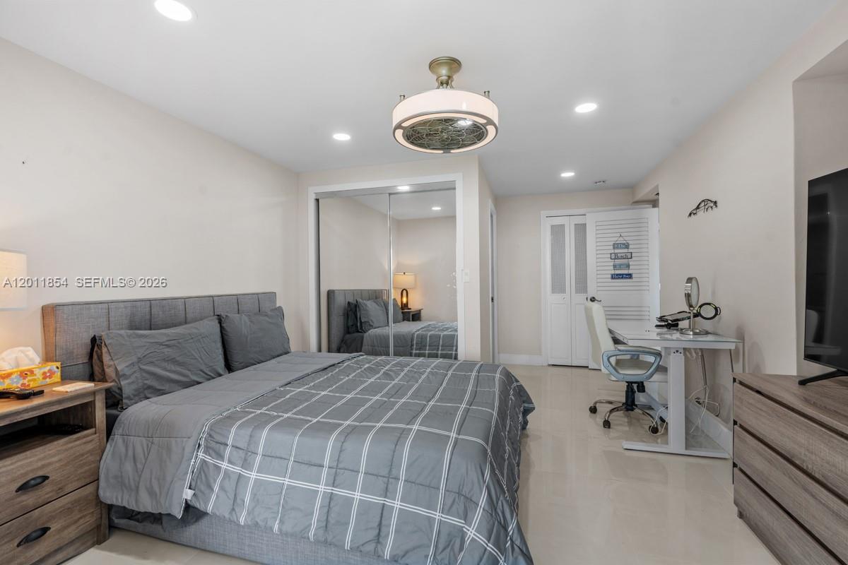 POINT OF AMERICAS CONDO - Residential