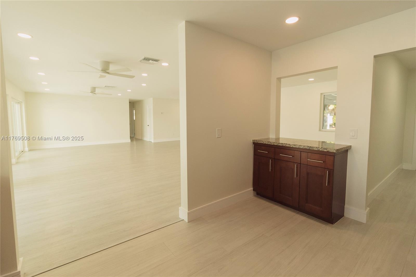 HIGHLAND LAKES EAST - Residential