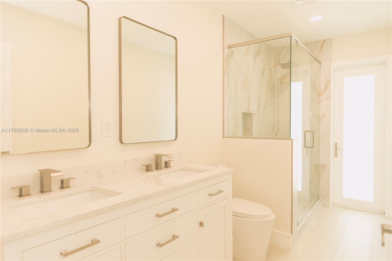 HIGHLAND LAKES EAST - Residential