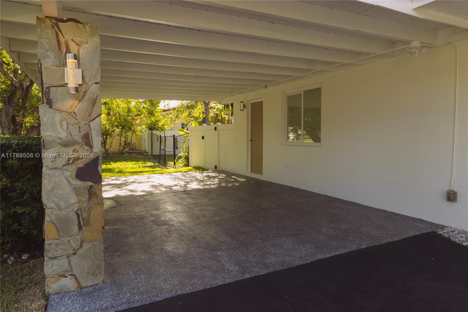 HIGHLAND LAKES EAST - Residential