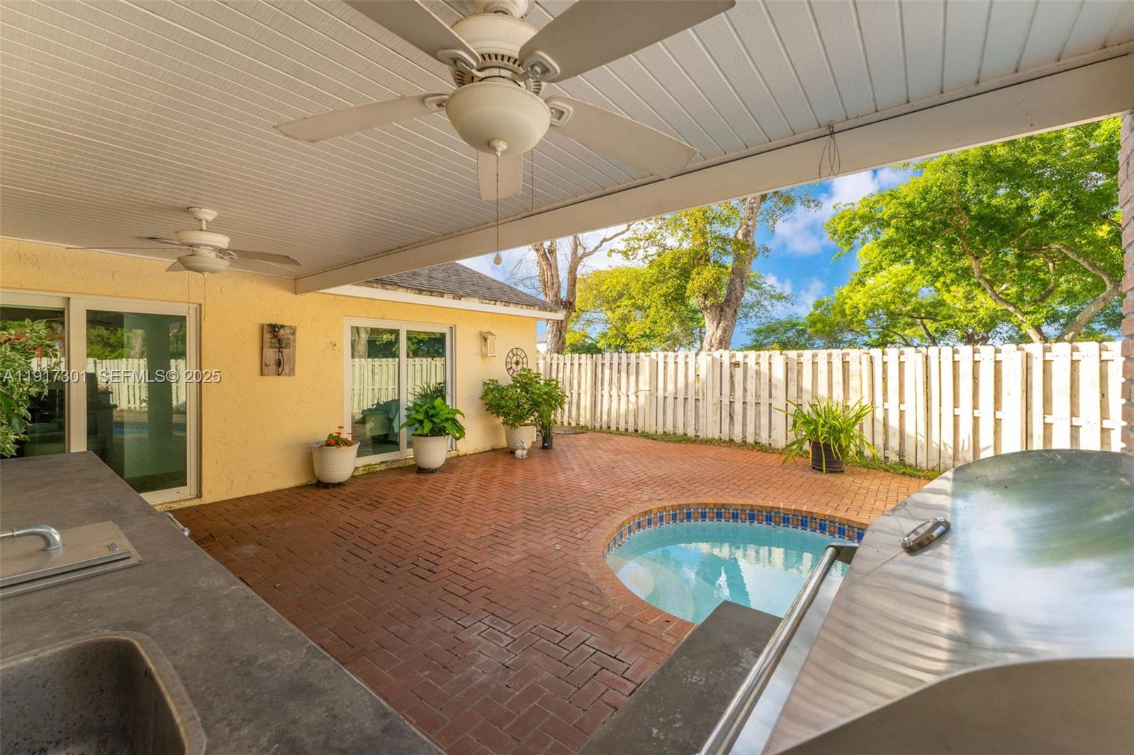 LAKES OF THE MEADOW SEC 3 - Residential