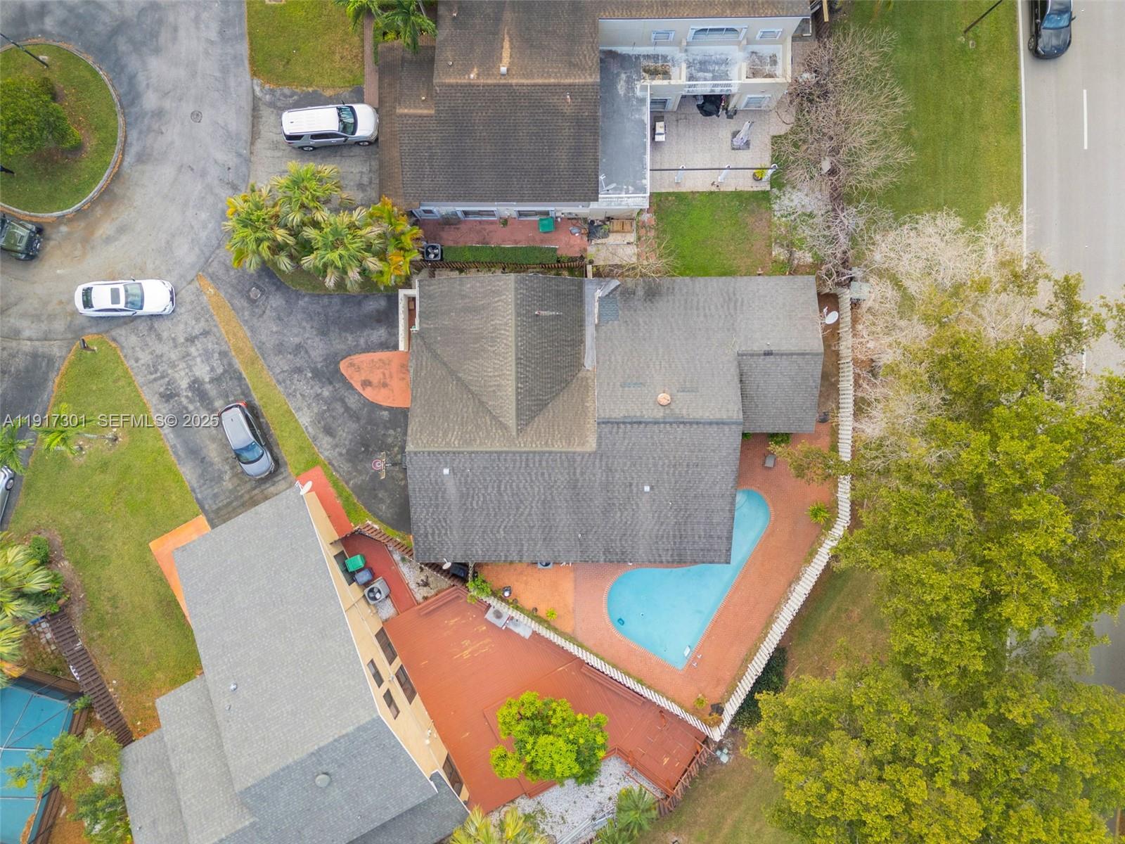 LAKES OF THE MEADOW SEC 3 - Residential