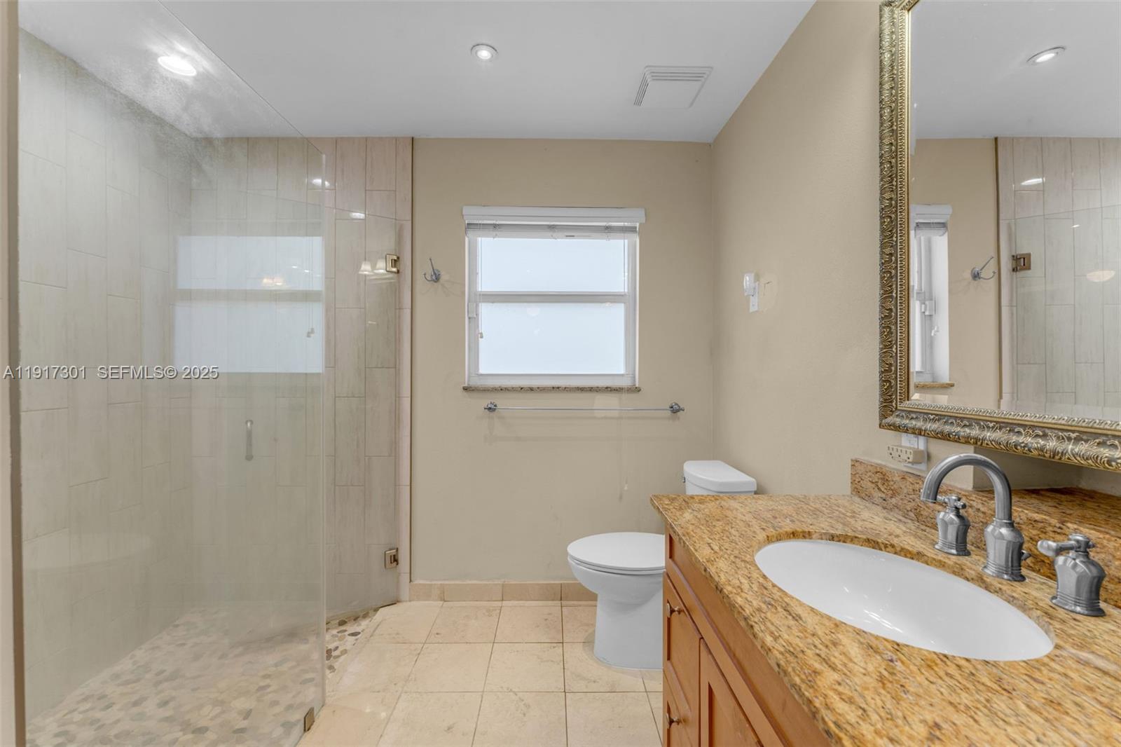 LAKES OF THE MEADOW SEC 3 - Residential