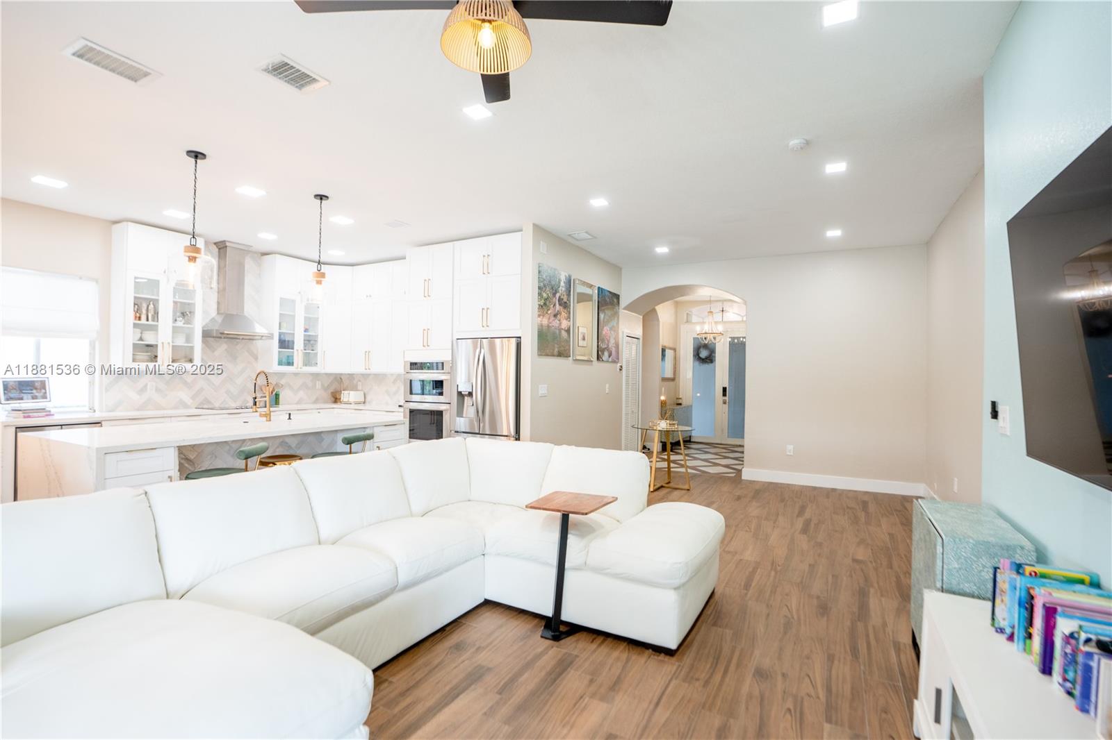 MIRAMAR PATIO HOMES - Residential Lease