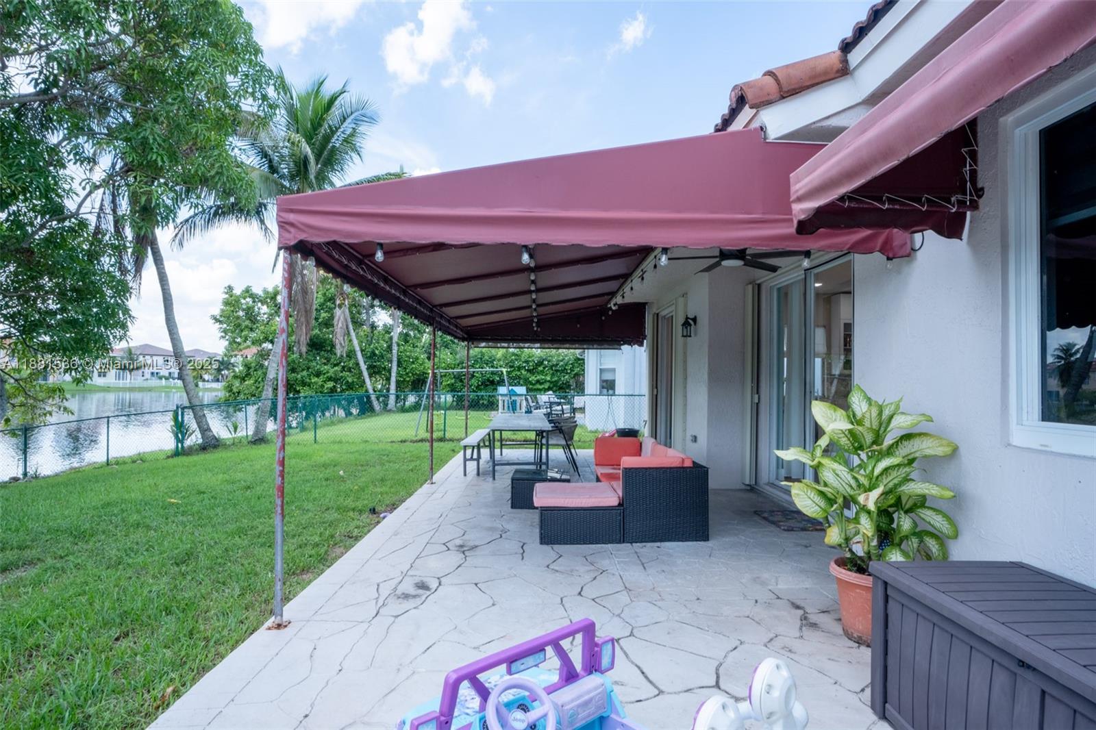MIRAMAR PATIO HOMES - Residential Lease