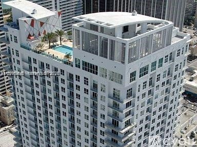 133 NE 2nd Ave 3410