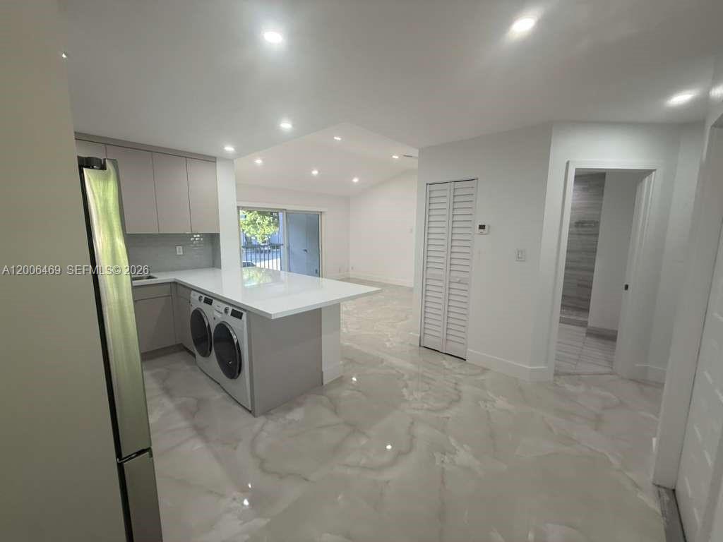 9307 SW 138th Pl 9307