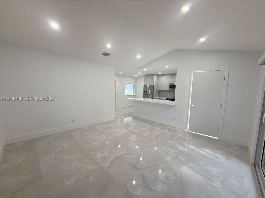 9307 SW 138th Pl 9307