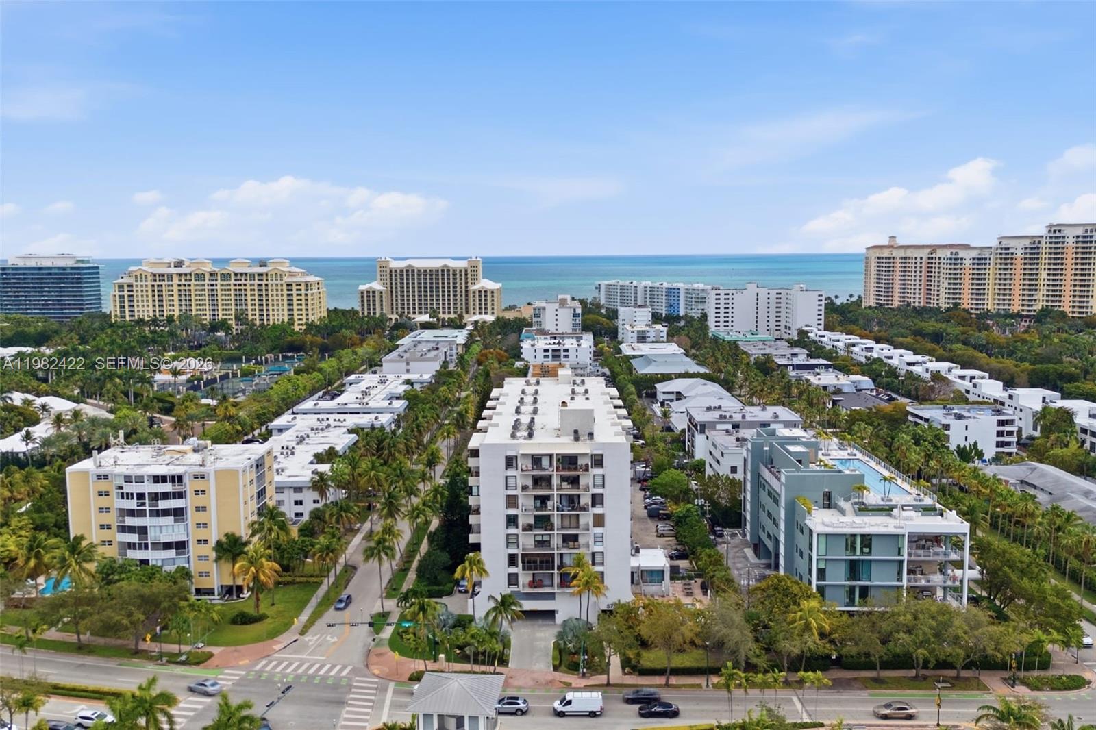 KEY BISC AMBASSADOR CONDO - Residential