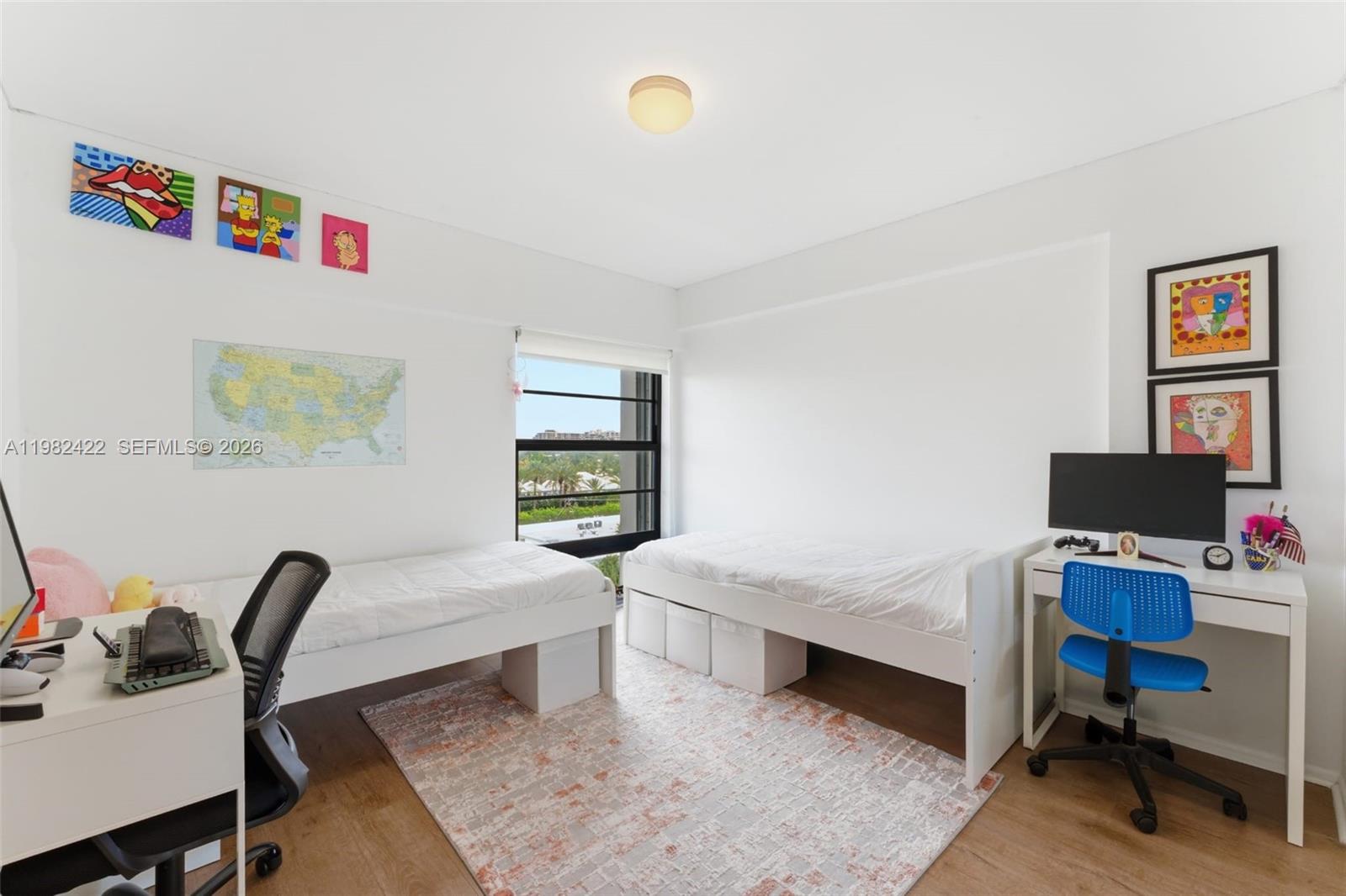 KEY BISC AMBASSADOR CONDO - Residential