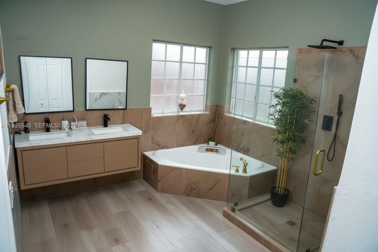 5th addn to royal oaks - Residential