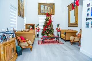 5th addn to royal oaks - Residential