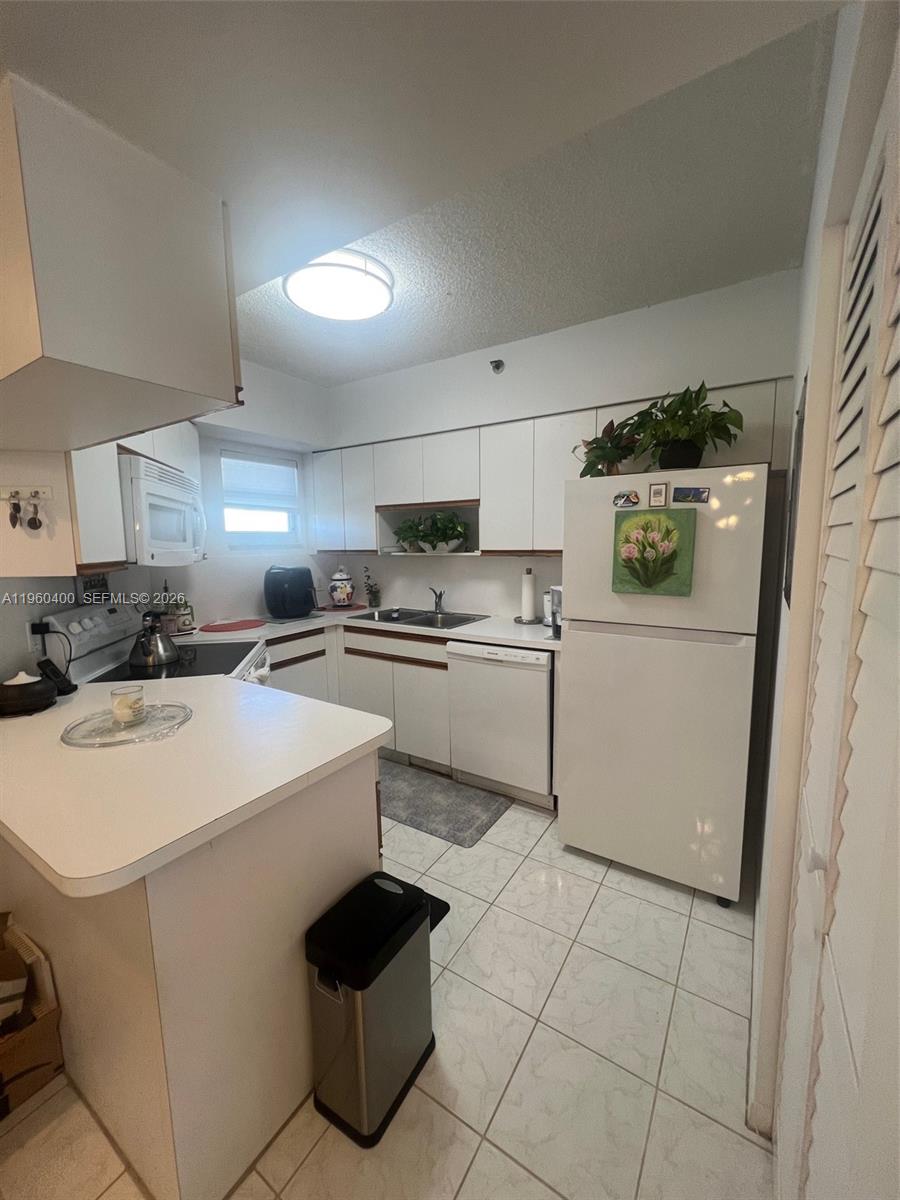 OCEAN 91 CONDO - Residential