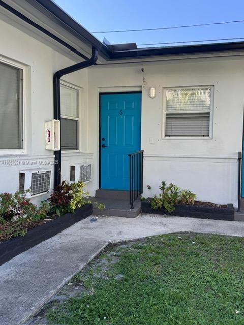 2499 SW 27th St 6